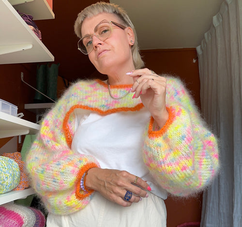 Mimi super Cropped
